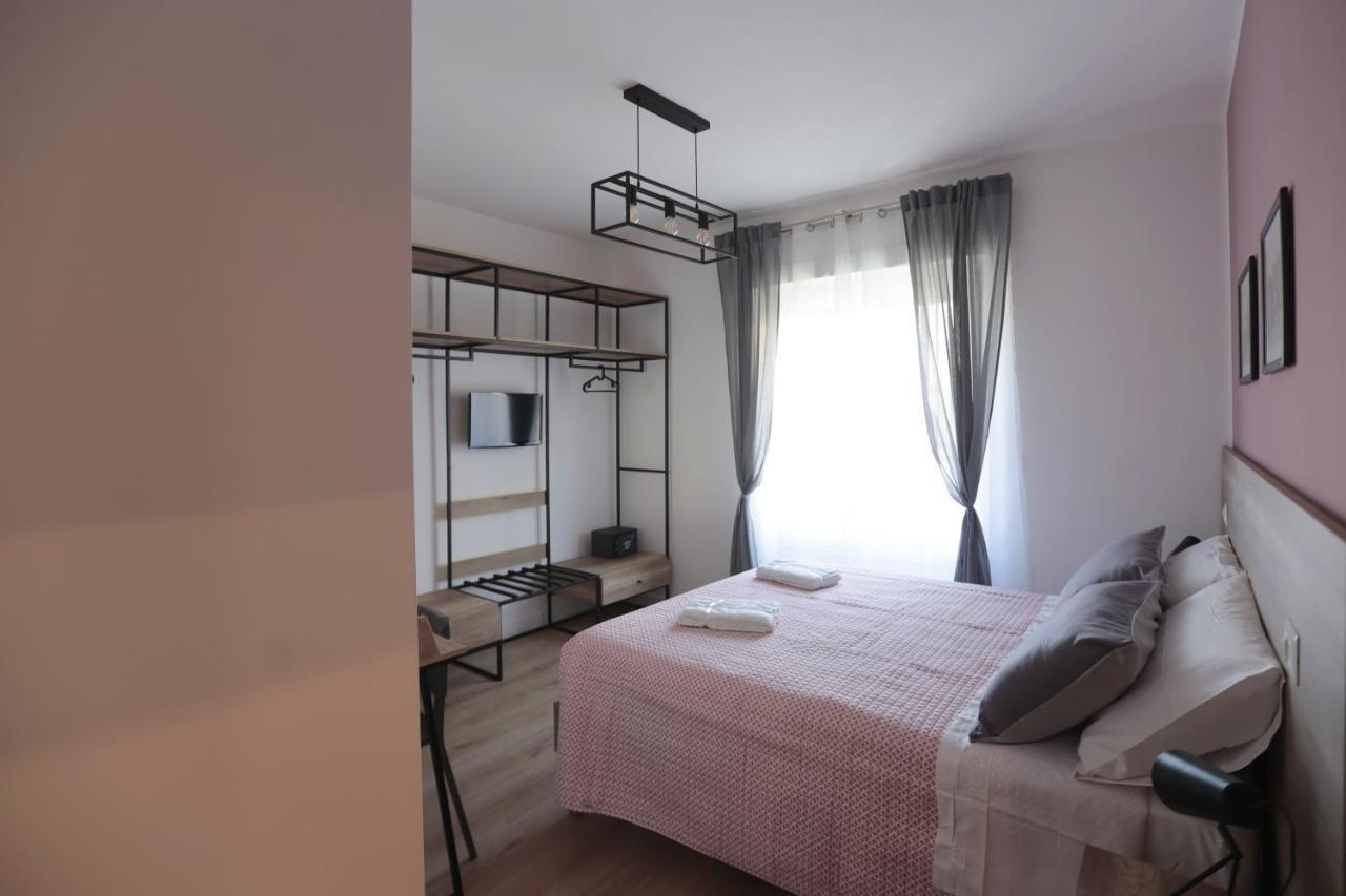 Angio Holiday Rooms Napoli Ngoại thất bức ảnh