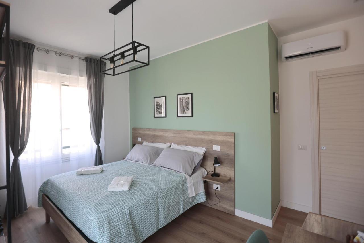 Angio Holiday Rooms Napoli Ngoại thất bức ảnh