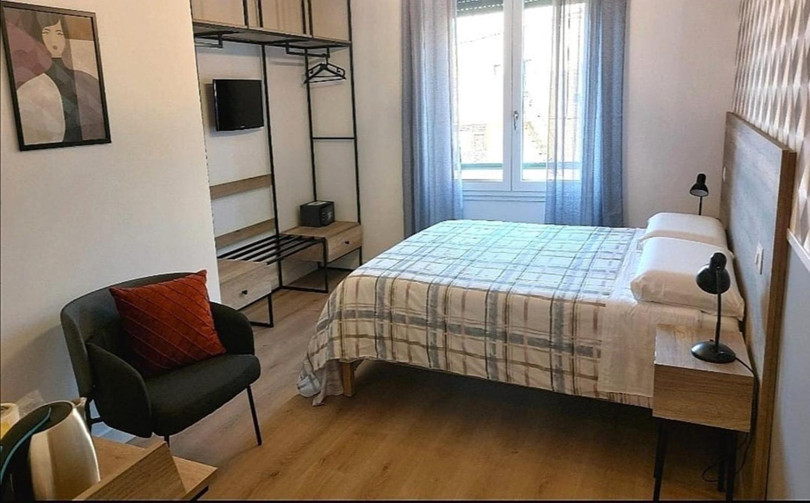 Angio Holiday Rooms Napoli Ngoại thất bức ảnh