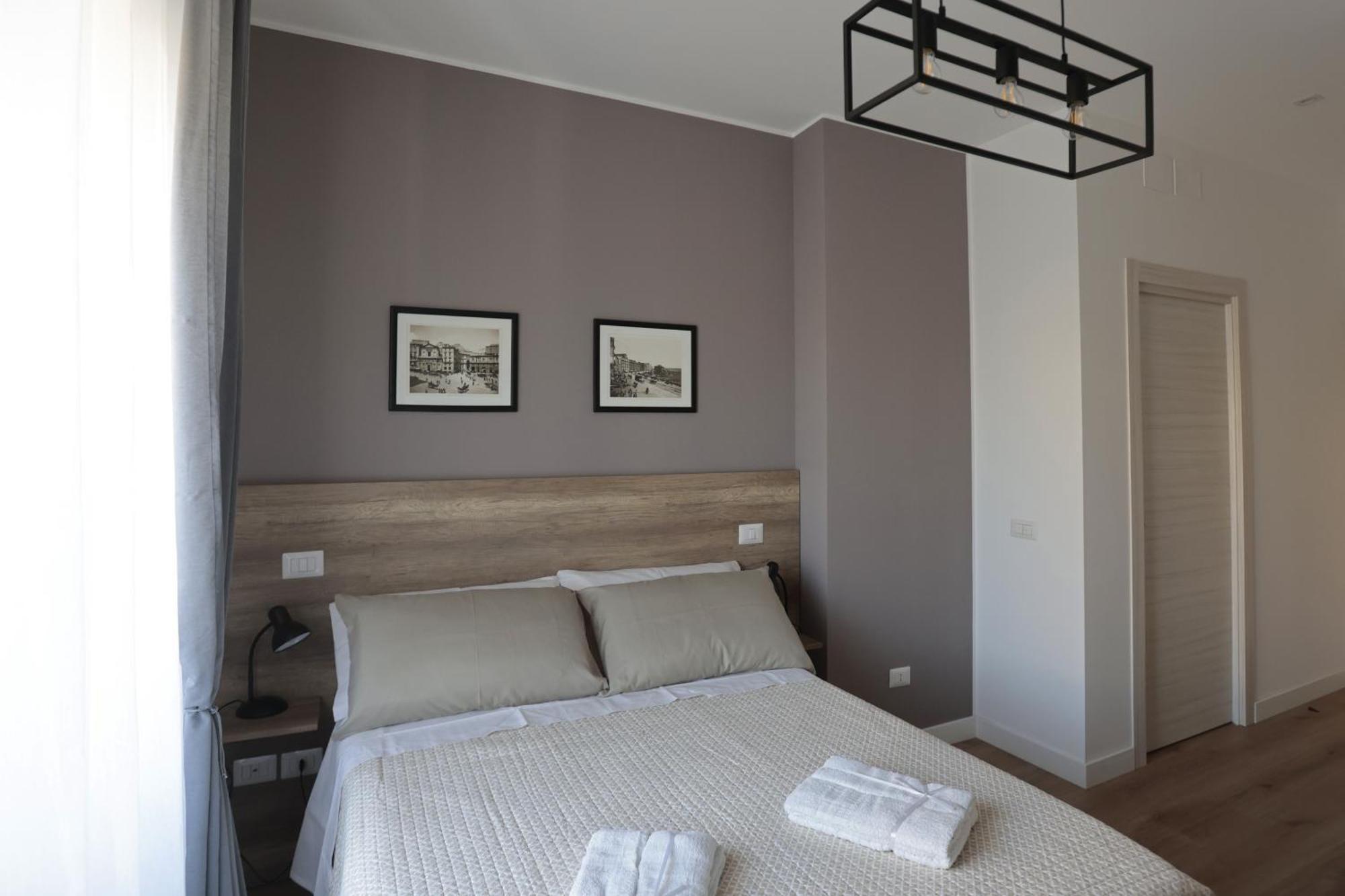 Angio Holiday Rooms Napoli Ngoại thất bức ảnh
