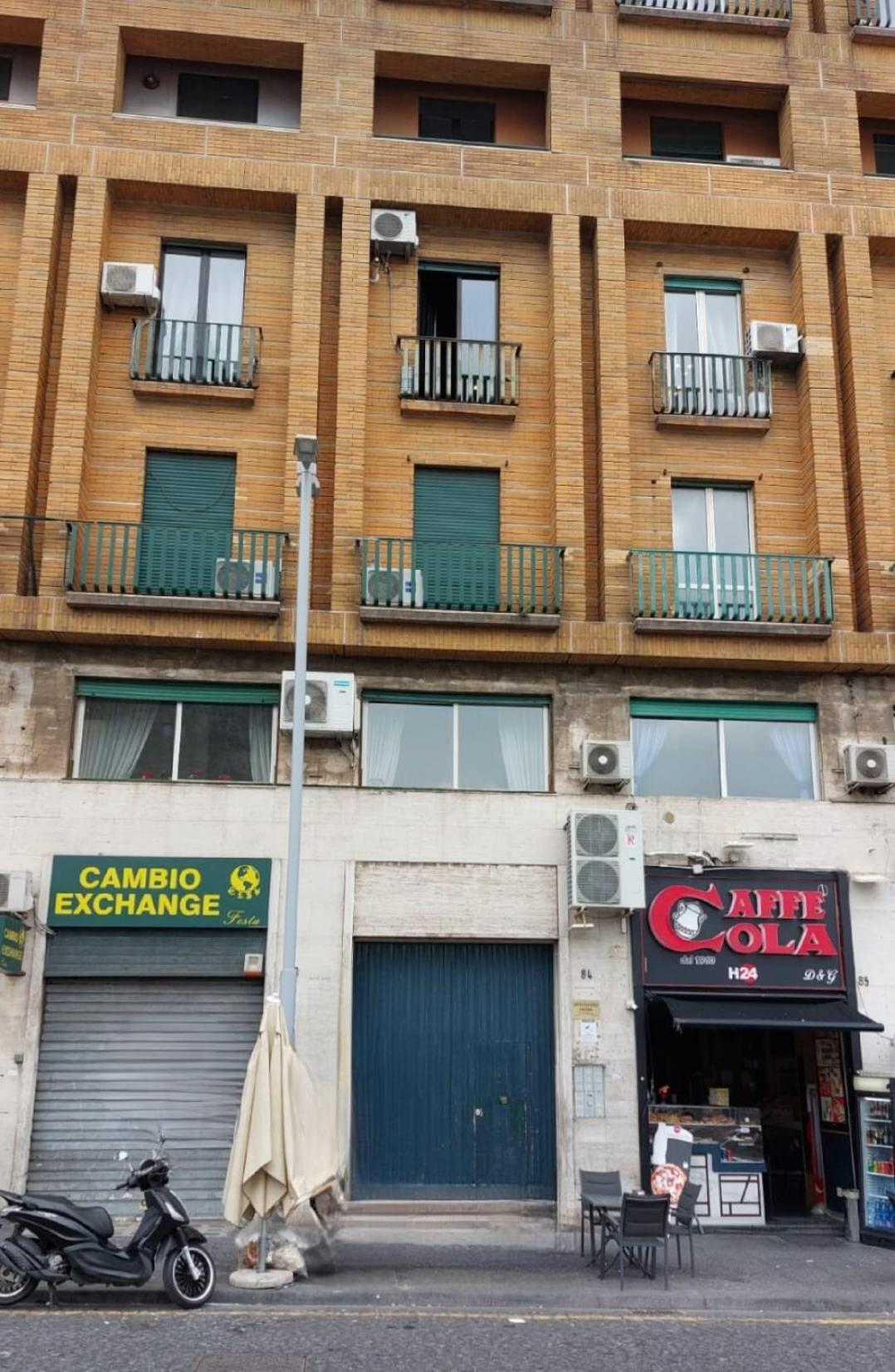Angio Holiday Rooms Napoli Ngoại thất bức ảnh